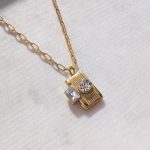 Camera medál cirkóniakővel