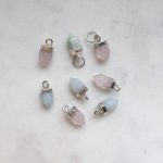 Hosszúkás ásvány medál (ezüst)