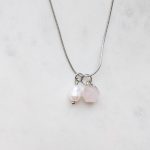 Ásványfüggős nyaklánc gyönggyel (ezüst)