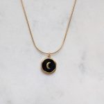 Black moon medálos nyaklánc