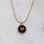 Black moon medálos nyaklánc