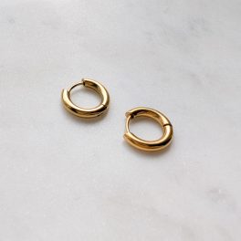 Karika csatos fülbevaló 15 mm (arany színű nemesacél)