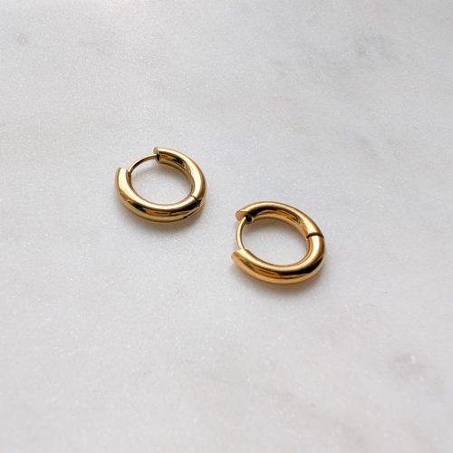 Karika csatos fülbevaló 15 mm (arany színű nemesacél)