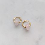 Ásványkarikás fülbevaló (arany és ezüst változatok)