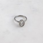 Ovális köves gyűrű (arany, ezüst változat)