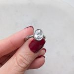 Ovális köves gyűrű (arany, ezüst változat)