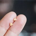 Pici háromszög fülbevaló 