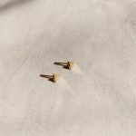 Pici háromszög fülbevaló 