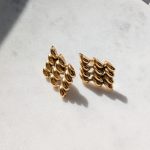 Crochet aranyozott nemesacél fülbevaló