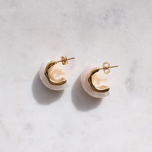 Félkör alakú elegáns fülbevaló (nemesacél és akril)