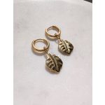 Karikafülbevaló levél függőkkel