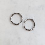 Hoop csatos karika fülbevaló (arany, ezüst)