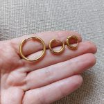 Kis karika csatos (8 mm) (arany,ezüst)