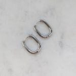 Ovális csatos fülbevaló