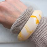 Matt akril karperec (csavart forma)