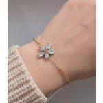 Belle virágos cirkóniaköves karkötő