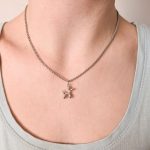 Lufikutya medálos nyaklánc (választható lánccal) arany, ezüst