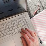 Candy csíkos laptop tok 15" (vízálló)